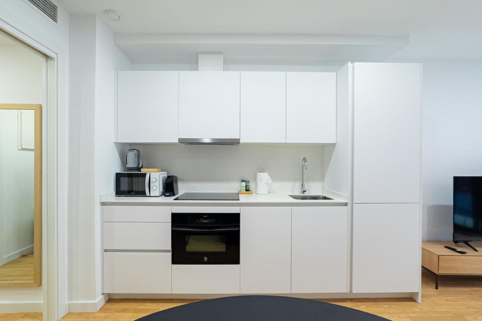 Stay U-Nique Apartments Albeniz Bcn Л'Успіталет-да-Любрагат Екстер'єр фото