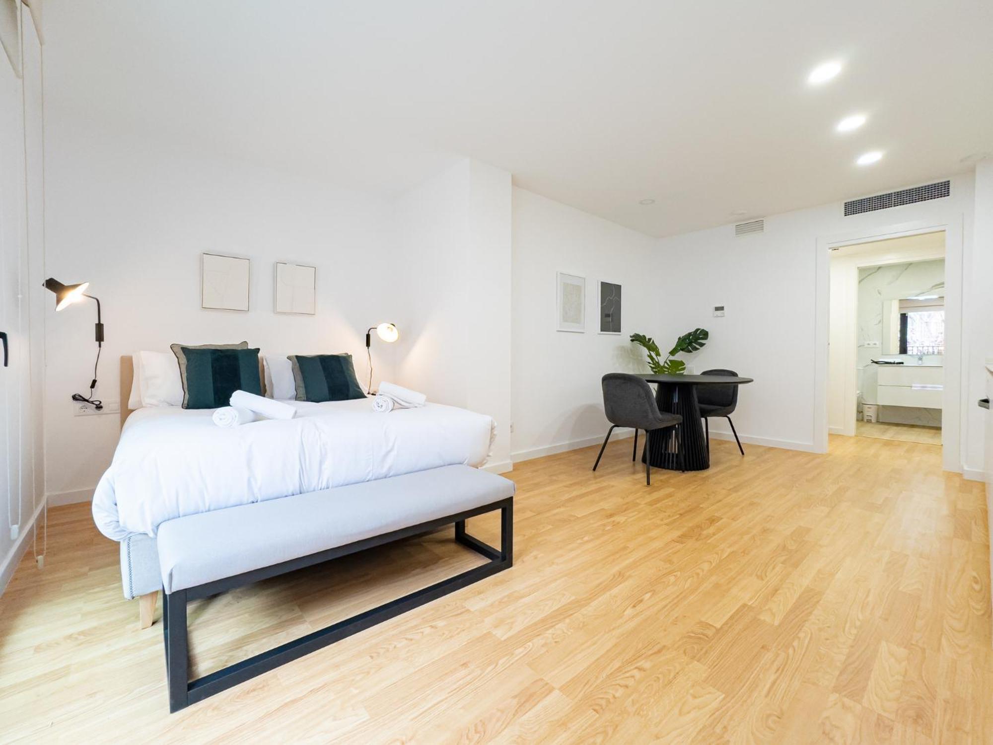 Stay U-Nique Apartments Albeniz Bcn Л'Успіталет-да-Любрагат Екстер'єр фото